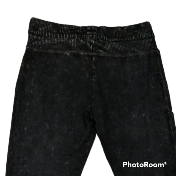 Livi by Olivia Rae Distressed Lounge Pants M - Picture 7 of 7